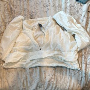 Endure Crop Jacket - White XS Alphalete ONLY WORN ONCE